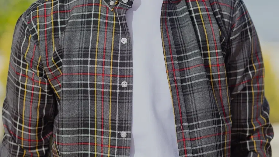 How to Style Casual Shirts for Men: A Fashion Guide for Indian Men